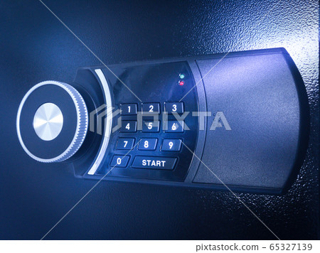 Safe Box Password and key in protected system  65327139