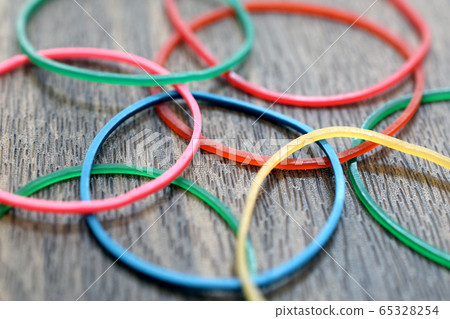 Colorful rubber bands Colorful rubber bands 65328254
