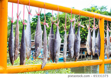 Salted fish that is sunlight and sky. Salted fish that is sunlight and sky. 65331373