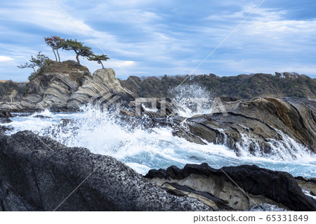 憤怒的浪潮 憤怒的浪潮 65331849