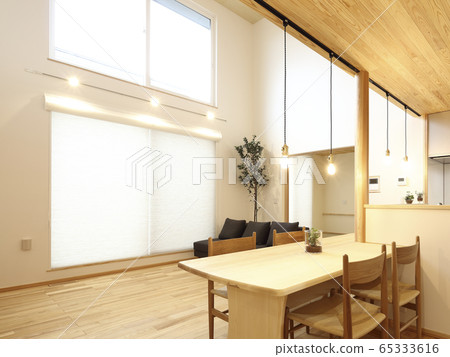 時尚的客廳餐廳廚房形象 時尚的客廳餐廳廚房形象 65333616