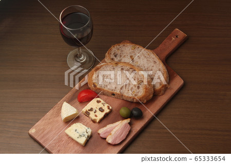 Cheese platter Cheese platter 65333654