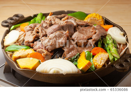 Genghis Khan pot 65336086