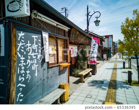 Kumanoya confectionery store in Nanukamachi-dori, where you can feel the historical romance of Aizuwakamatsu City, Fukushima Prefecture Kumanoya confectionery store in Nanukamachi-dori, where you can feel the historical romance of Aizuwakamatsu City, Fukushima Prefecture 65336395