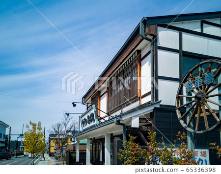 Aizu-Wakamatsu City, Fukushima Prefecture Nanukamachi Street Fuel Store, where you can feel the historical romance 65336398