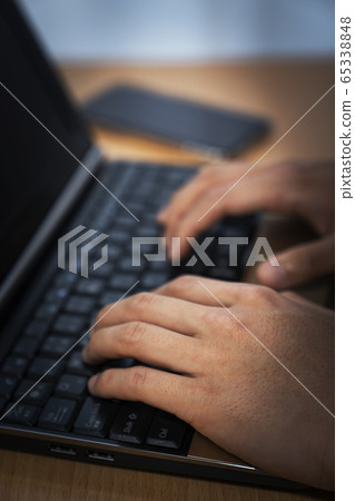 互聯網誹謗圖片 互聯網誹謗圖片 65338848