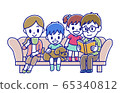 Family gather on sofa (stay home) 65340812