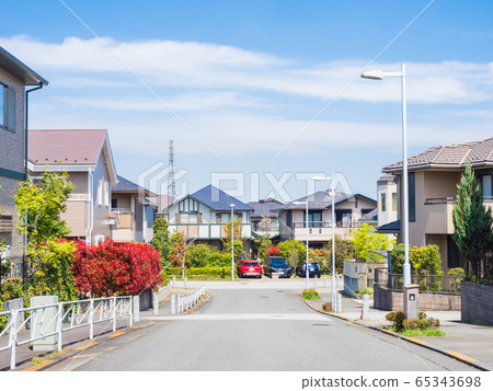 Residential area with no electricity pole Residential area with no electricity pole 65343698