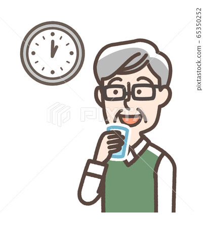 Men drinking water Men drinking water 65350252