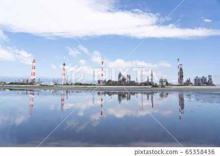 Yokkaichi factory and puddle 65358436