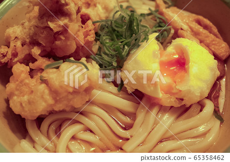 烏冬面和天婦羅 烏冬面和天婦羅 65358462