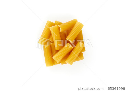 Italian raw dry pasta Italian raw dry pasta 65361996