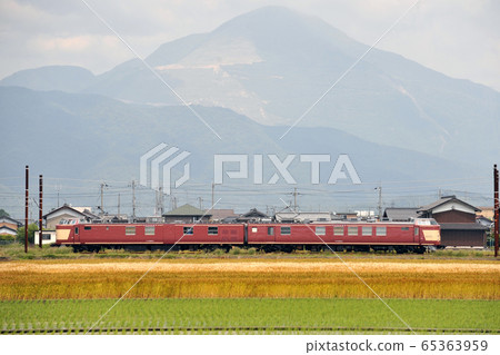 Kumoya 443電動檢查車 Kumoya 443電動檢查車 65363959