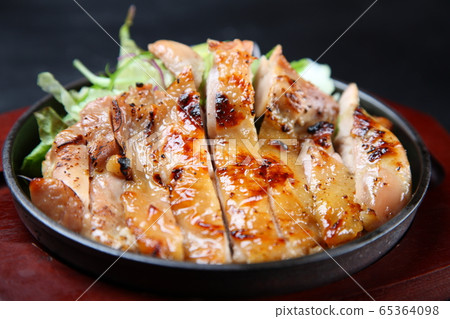 Chicken moromi soy sauce 65364098