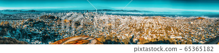 Panoramic view of the San Francisco city. 65365182