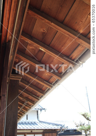 Eaves eaves Eaves eaves 65370016