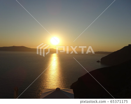 Sunset Aegean Sea 65371175