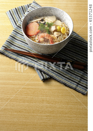 煮米飯 65371248