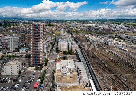 A view of the city from the observation lobby of "Big Eye", a standard date spot in Koriyama City, Fukushima Prefecture A view of the city from the observation lobby of "Big Eye", a standard date spot in Koriyama City, Fukushima Prefecture 65375334