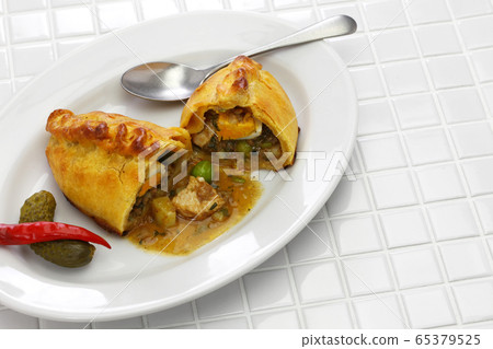 Sartenia Sartenia 65379525