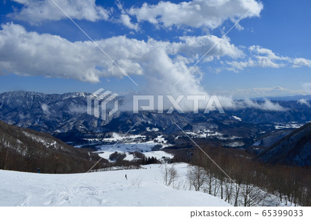 Tsugaike Kogen Ski Resort Han no Ki Slope 65399033