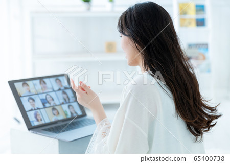 Online computer meeting Online computer meeting 65400738