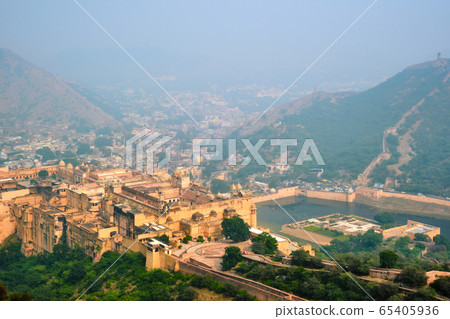 View of Amer Amber fort and Maota lake, Rajasthan, India View of Amer Amber fort and Maota lake, Rajasthan, India 65405936
