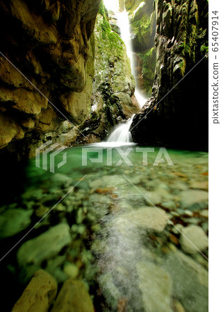 Ueno Falls (Ueno Falls) Furuza River Ueno Falls (Ueno Falls) Furuza River 65407914