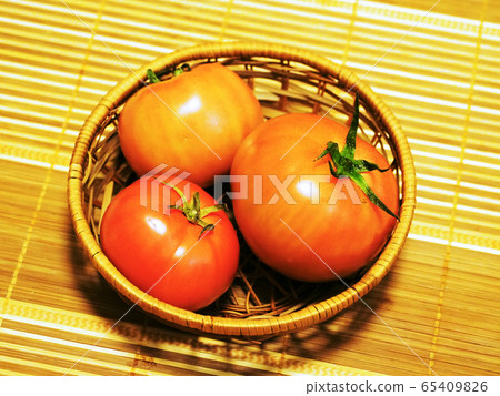 Tomato   65409826