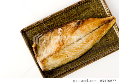Grilled mackerel with salt Grilled mackerel with salt 65410677