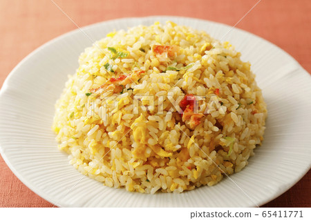 Crab fried rice 65411771