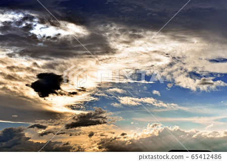 Amazing sunset clouds Amazing sunset clouds 65412486
