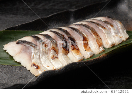 Smoked mackerel 65412931