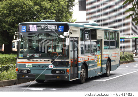 Seibu Bus stopped in front of Tokorozawa Station Seibu Bus stopped in front of Tokorozawa Station 65414823