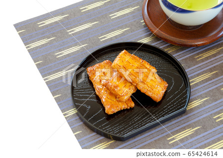 Rice cracker rice cracker rice cracker rice cracker tea Japanese tea new tea green tea green tea 65424614