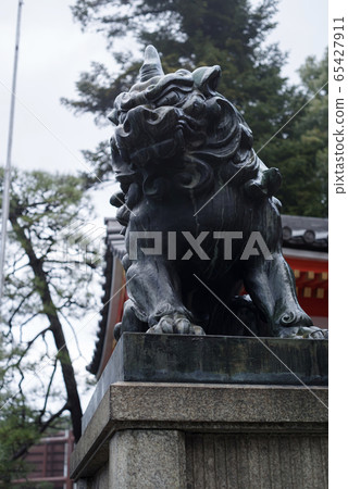 雨後的京都,八坂神社的守護犬 雨後的京都,八坂神社的守護犬 65427911