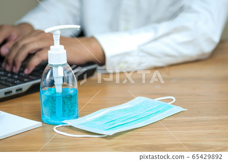 People are using hand gel to washing hands for clean from dirt such as covid-19 or corona viruses People are using hand gel to washing hands for clean from dirt such as covid-19 or corona viruses 65429892