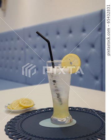 檸檬水 65432831