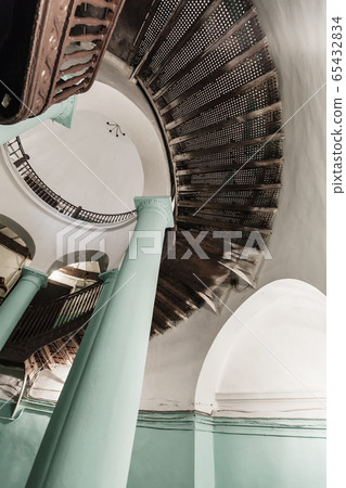 Round stairwell interior of an old house, Round stairwell interior of an old house, 65432834