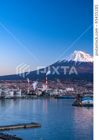<靜岡縣>富士山/塔古拉港口在清晨 65435285