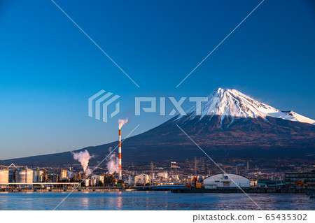 <靜岡縣>富士山/塔古拉港口在清晨 65435302