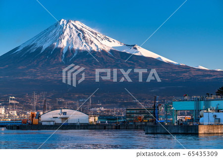 <靜岡縣>富士山/塔古拉港口在清晨 65435309