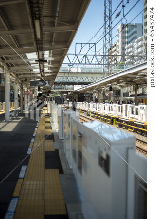 Metropolitan suburban train in an emergency Metropolitan suburban train in an emergency 65437474
