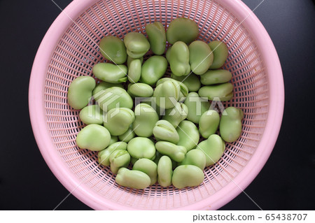Broad beans Broad beans 65438707