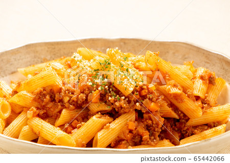 Penne meat sauce. 65442066
