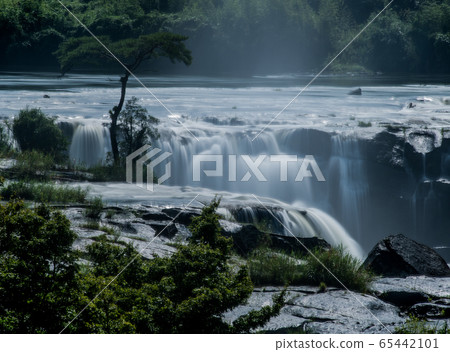 Sogaki waterfall 65442101