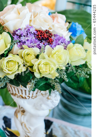 Floral background.  65444285