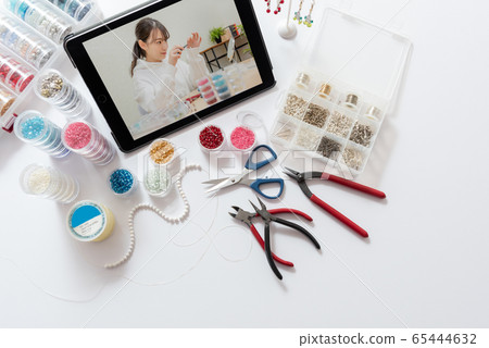 Webinar Online Bead Accessory Class 65444632