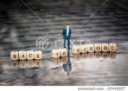 Miniature model of man back to school Miniature model of man back to school 65448807
