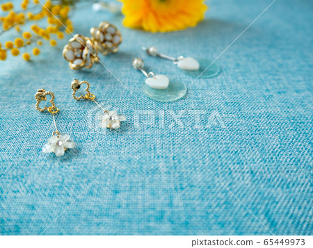 耳環耳環花朵 65449973
